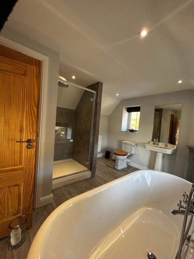 Beautiful 3 Bedroom Cottage With Fantastic Views Carsington Exterior foto